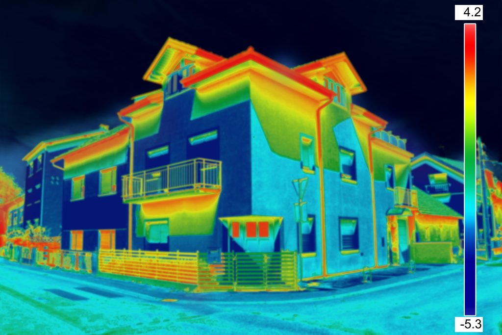 Infrared thermographic survey camera in use